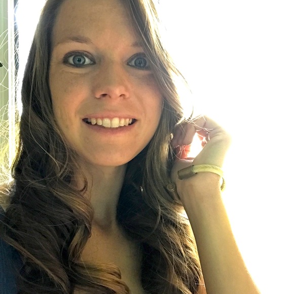 Meet your Posher, Glenda - Picture 5 of 6